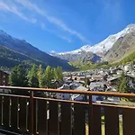 Adora Saas Fee